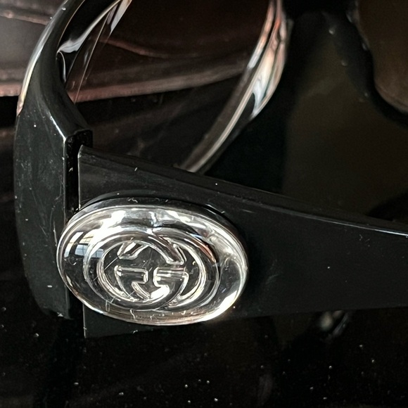 Gucci Sunglasses - Picture 6 of 7